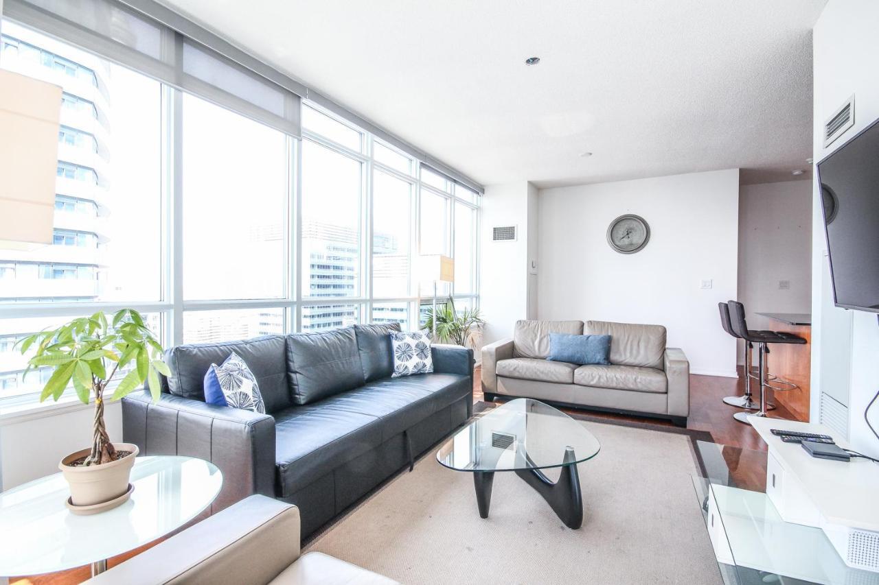 טורונטו Sarkar Suites - Maple Leaf Square מראה חיצוני תמונה