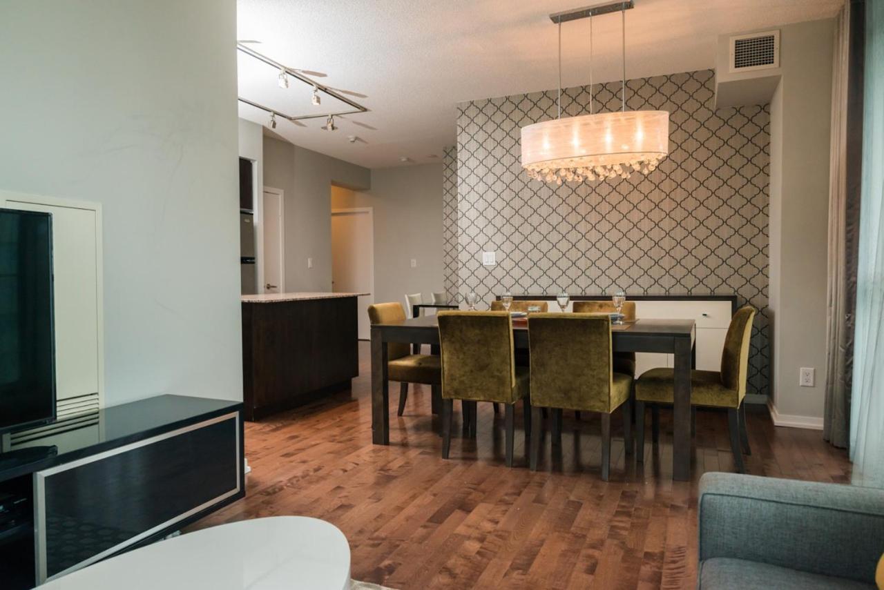 טורונטו Sarkar Suites - Maple Leaf Square מראה חיצוני תמונה